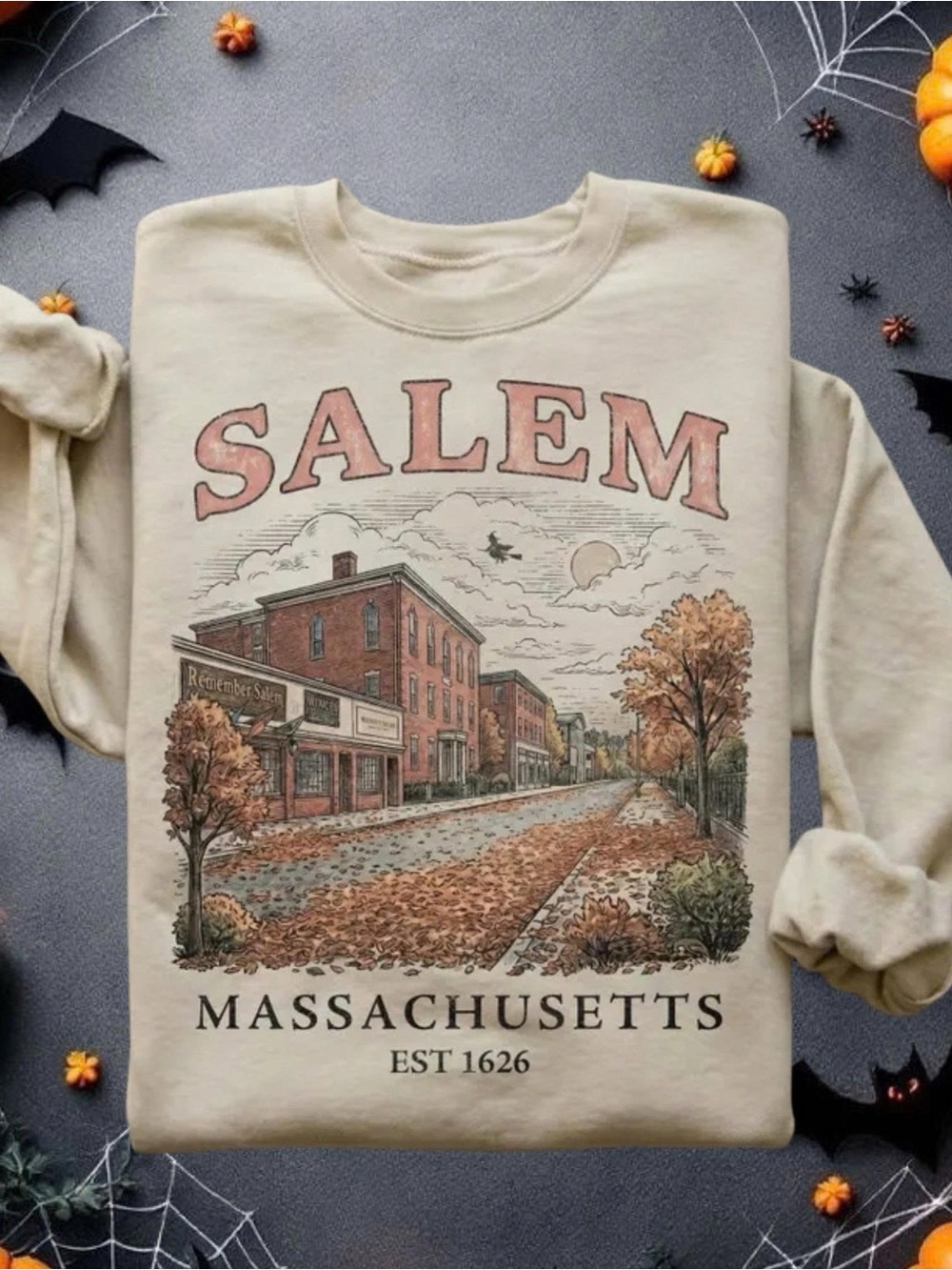 Gildan Cream Salem Massachusetts Graphic T-shirt